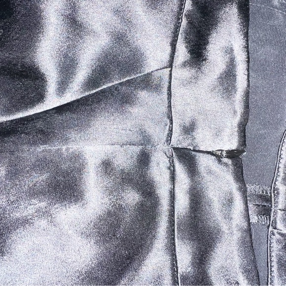 Cinq a Sept Alexi Black Satin Pants Size 4 Straight Leg High Rise Side Zip - Picture 12 of 15